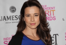 Linda Cardellini Net Worth